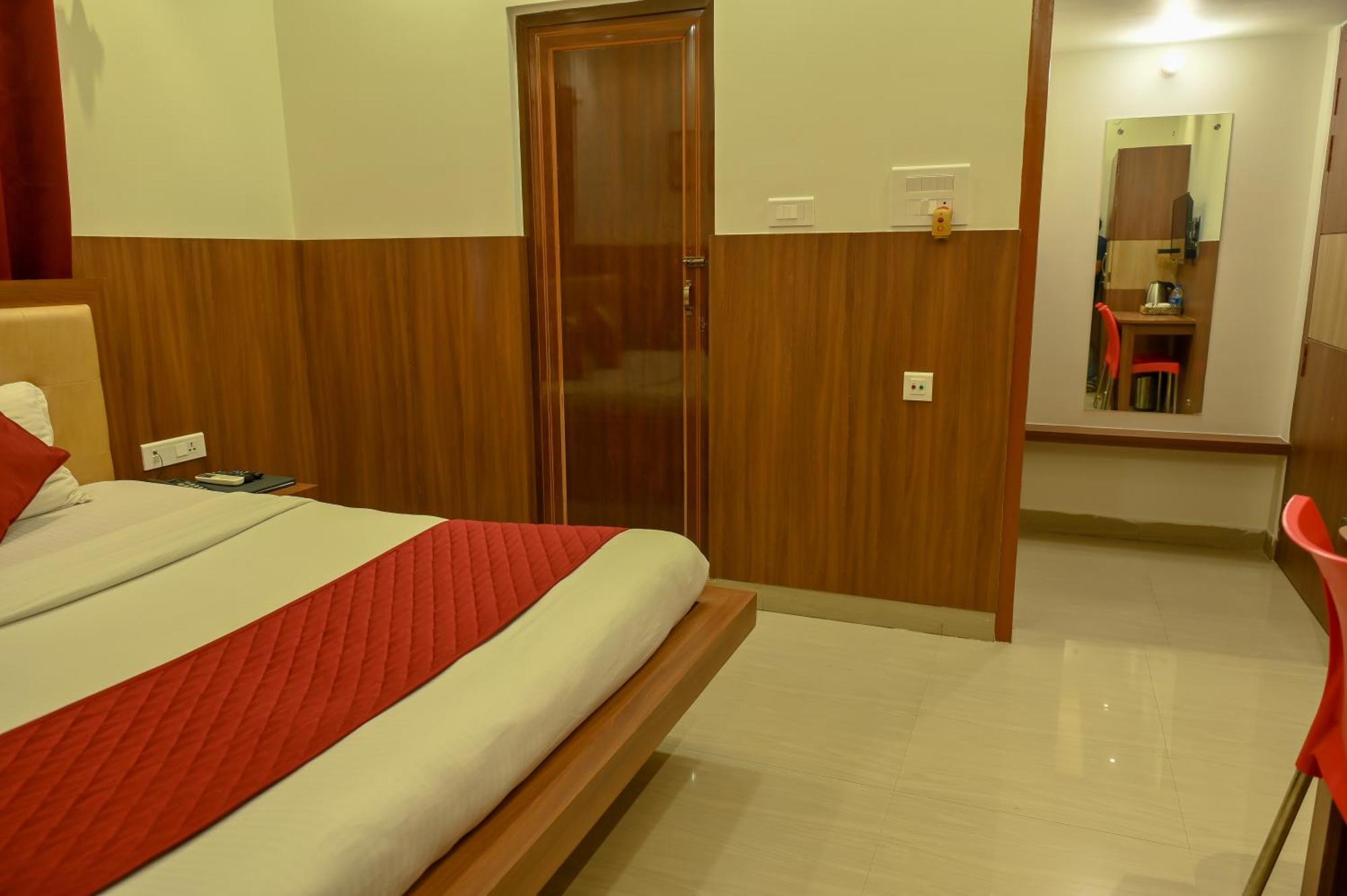 Magnolia Inn Near Gnrc & Secretariat Gs Rd Guwahati Habitación foto