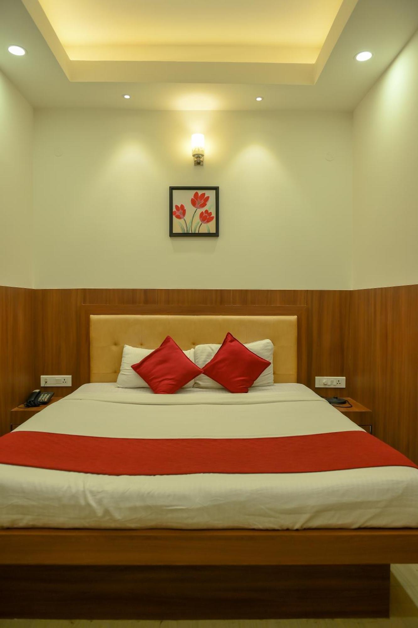 Magnolia Inn Near Gnrc & Secretariat Gs Rd Guwahati Habitación foto